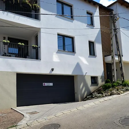 Lägenhet One Luxury Grand Eger