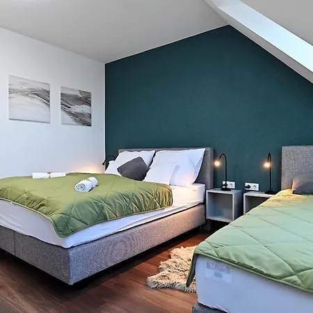 Lägenhet One Luxury Grand *